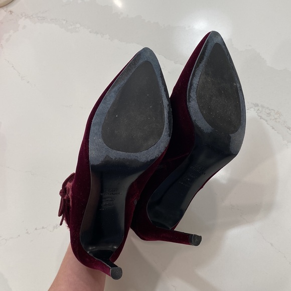 Excellent Condition Lashes Stuart Weitzman Maroon Velvet Ankle Boots - Picture 10 of 12